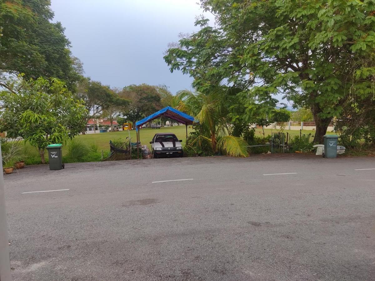 Singgahan Keluarga Jitu Jitra Eksteriør billede